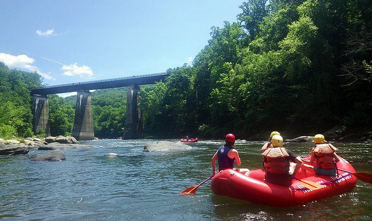 15 Top-Rated White Water Rafting & Kayaking Destinations in Pennsylvania