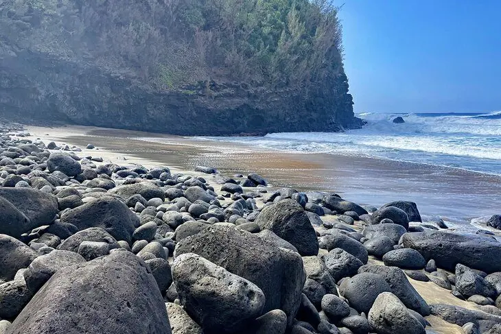 16 Best Beaches in Kauai, HI