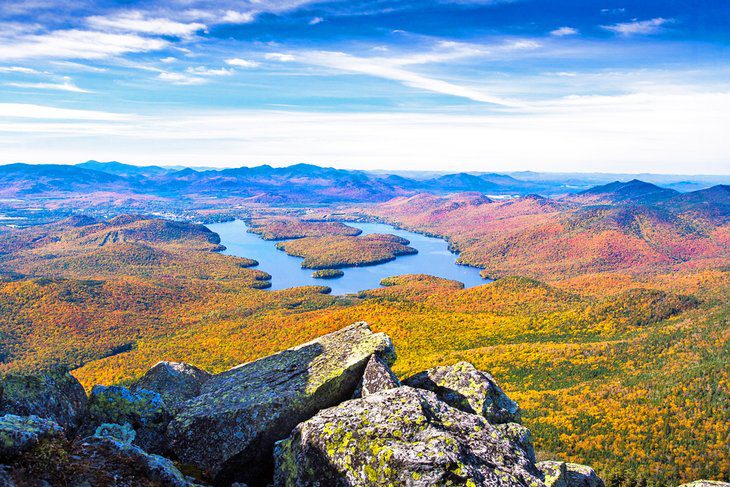 16 Best Drives to See Fall Foliage in New York