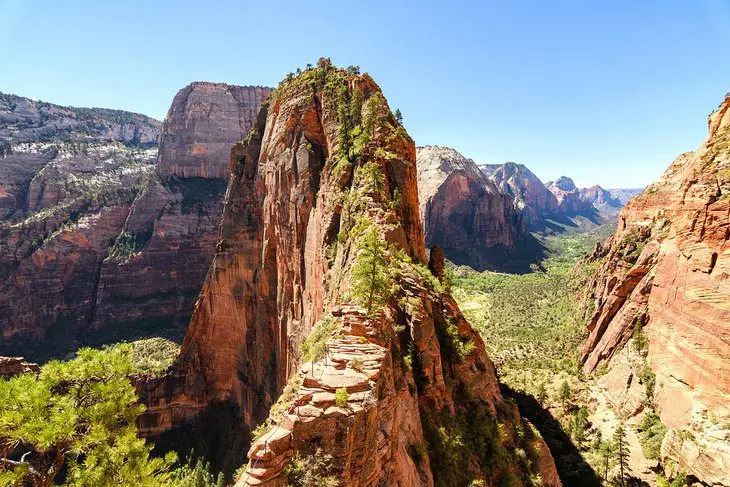 16 Best Hikes in the World