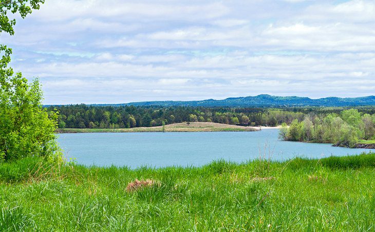 16 Best Lakes in Wisconsin