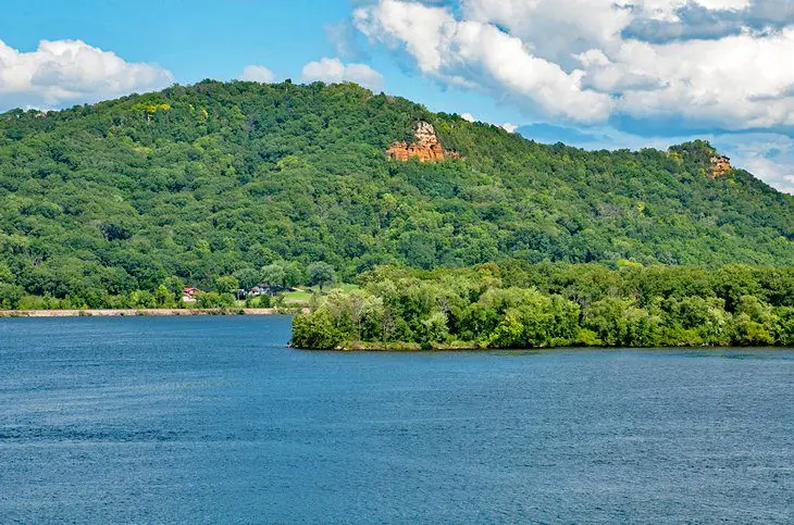 16 Best Lakes in Wisconsin