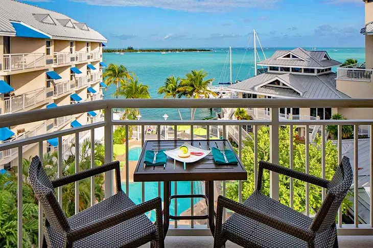 16 Best Resorts on the Beach in the Florida Keys