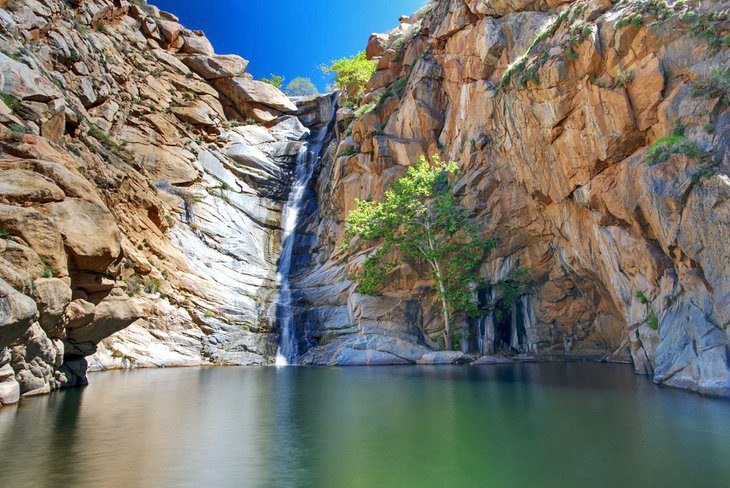 16 Best Waterfalls in California