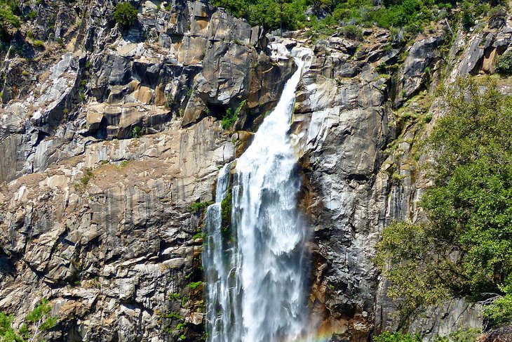 16 Best Waterfalls in California