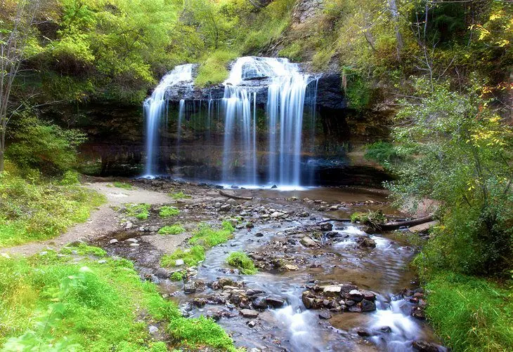 16 Best Waterfalls in Wisconsin