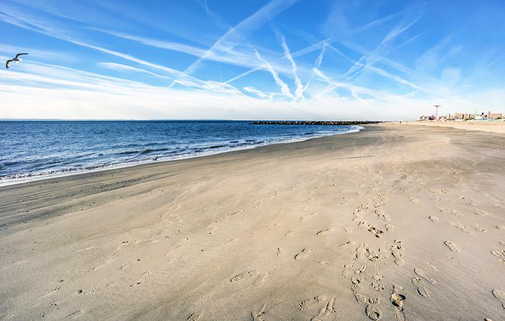 16 Top-Rated Beaches in New York City & Nearby