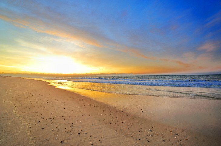 16 Top-Rated Beaches in New York City & Nearby