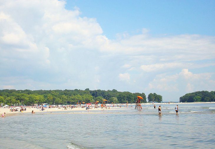 16 Top-Rated Beaches in New York City & Nearby