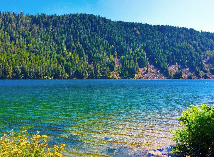 16 Top-Rated Lakes in Idaho