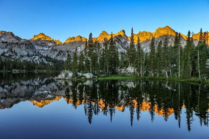 16 Top-Rated Lakes in Idaho