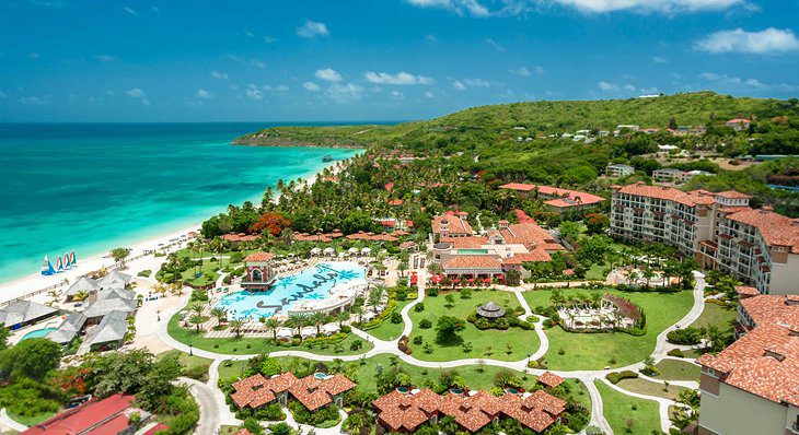 16 Top-Rated Resorts in Antigua