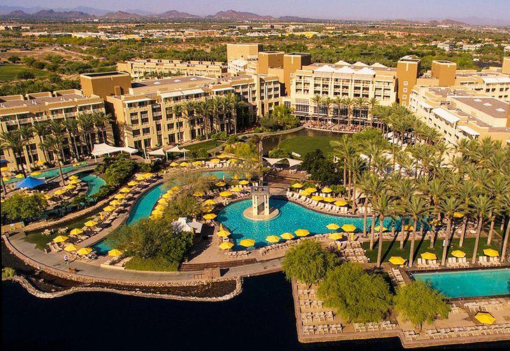 16 Top-Rated Resorts in the Phoenix Area