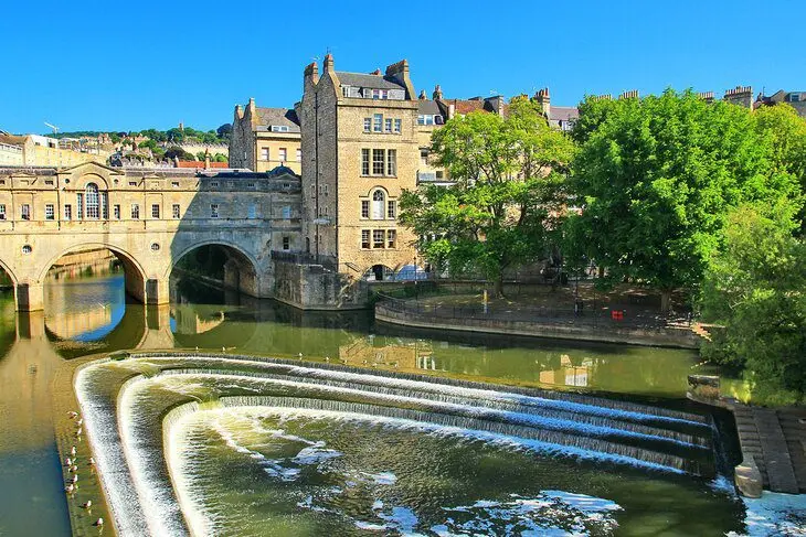 16 Top-Rated Tourist Attractions in England