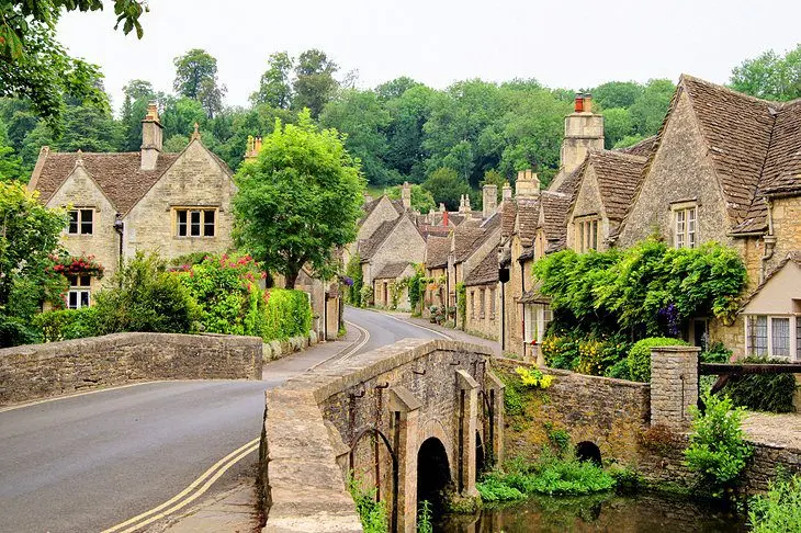 16 Top-Rated Tourist Attractions in England