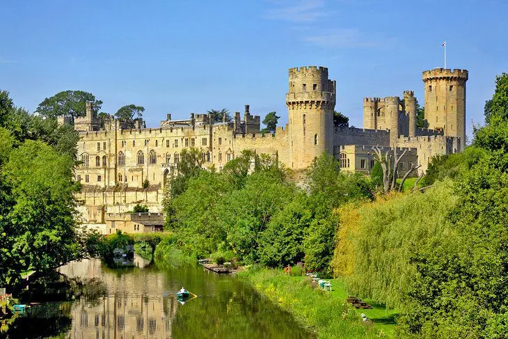 16 Top-Rated Tourist Attractions in England