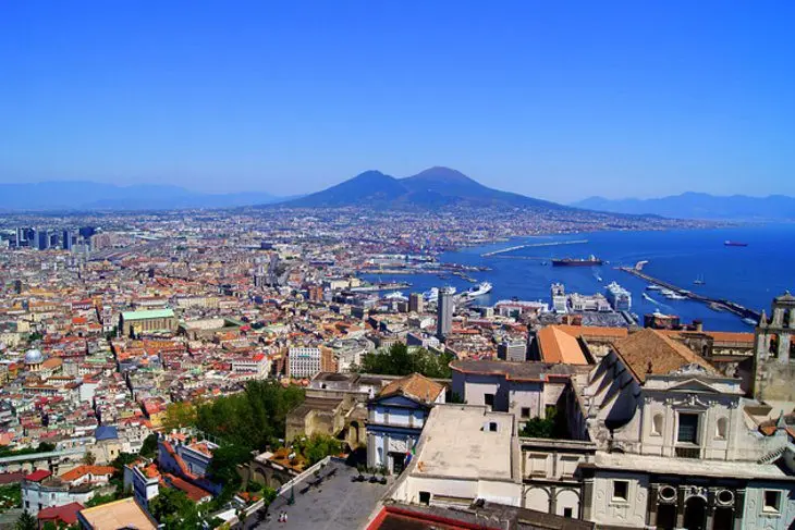 16 Top-Rated Tourist Attractions in Naples & Easy Day Trips