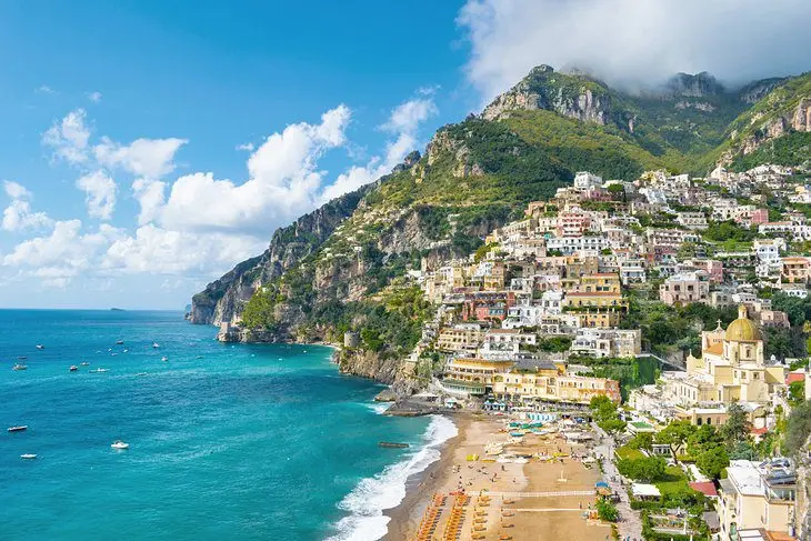 16 Top-Rated Tourist Attractions in Naples & Easy Day Trips