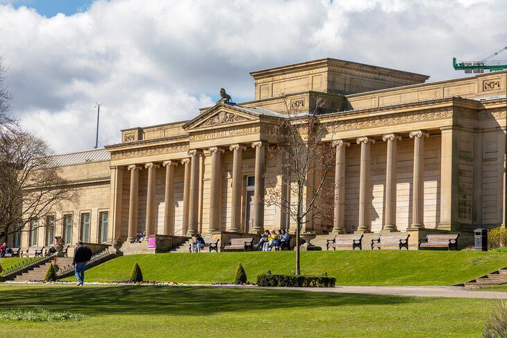 16 Top-Rated Tourist Attractions in Sheffield, England