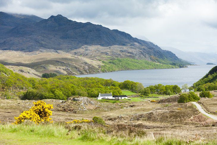 16 Top-Rated Tourist Attractions in the Scottish Highlands