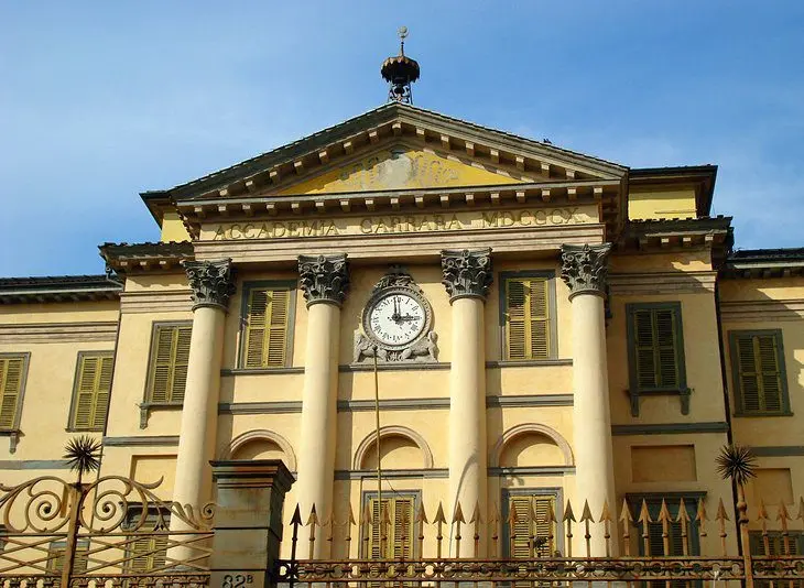 16 Top Tourist Attractions in Bergamo