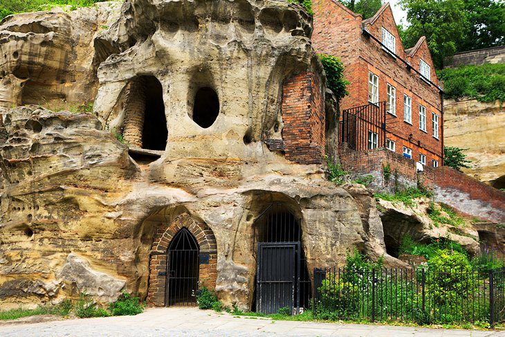 16 Top Tourist Attractions & Places to Visit in Nottingham