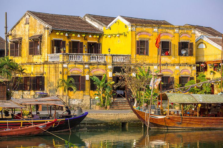 17 Best Places to Visit in Vietnam