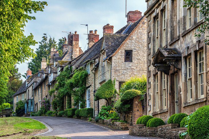 17 Best Villages in the Cotswolds