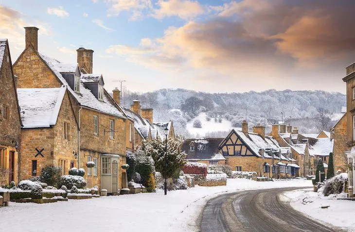 17 Best Villages in the Cotswolds