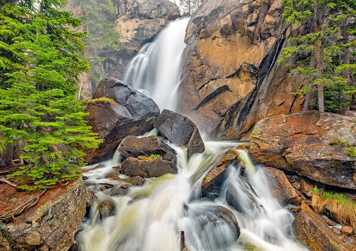 17 Best Waterfalls in Colorado