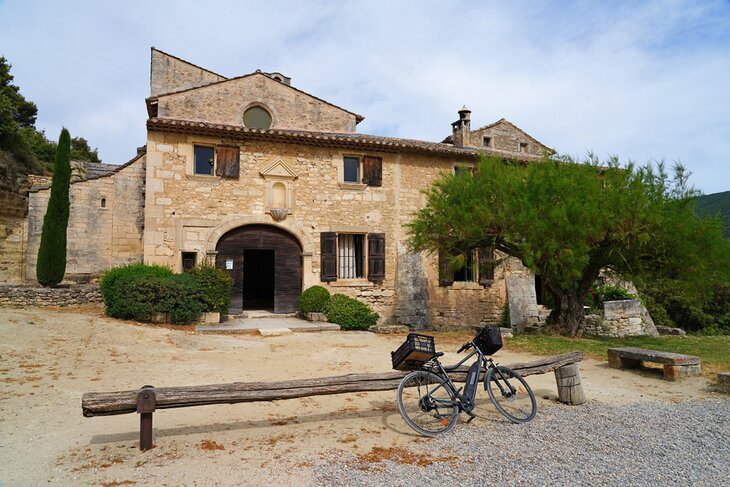 17 Top-Rated Attractions of Parc Naturel Régional du Luberon, Provence