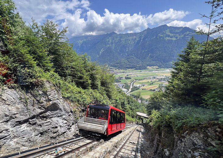 17 Top-Rated Attractions & Places to Visit in Switzerland