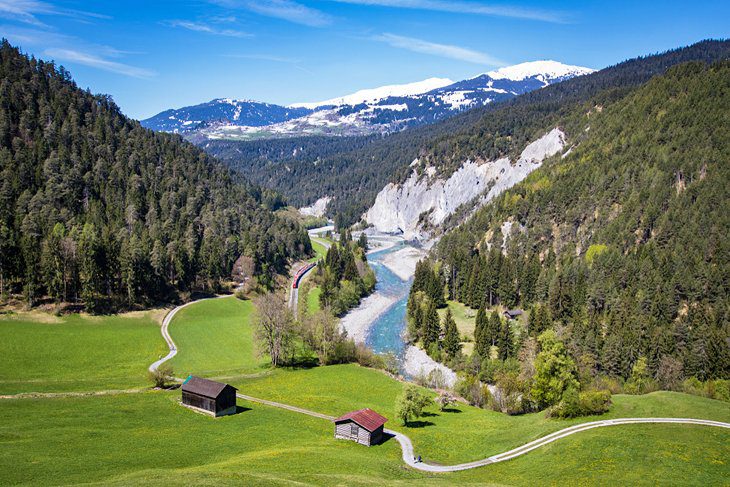 17 Top-Rated Attractions & Places to Visit in Switzerland