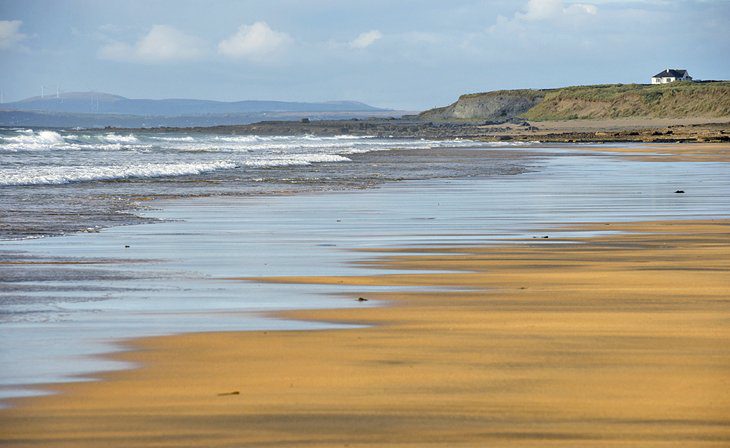 17 Top-Rated Beaches in Ireland