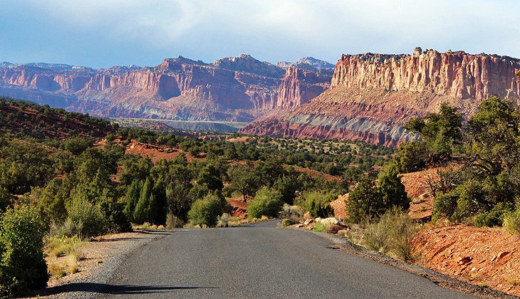 17 Top-Rated National and State Parks in Utah