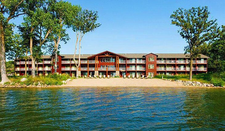 17 Top-Rated Resorts in Minnesota