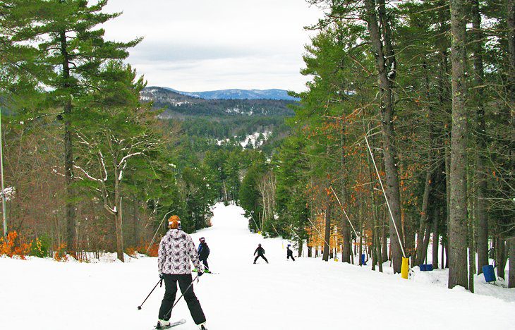 17 Top-Rated Ski Resorts on the East Coast, 2023/24