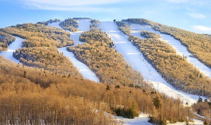 17 Top-Rated Ski Resorts on the East Coast, 2023/24