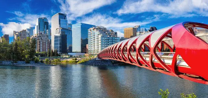 17 Top Tourist Attractions & Places to Visit in Calgary