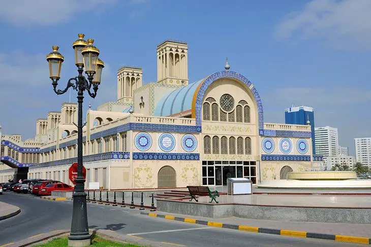 17 Top Tourist Attractions & Places to Visit in Sharjah