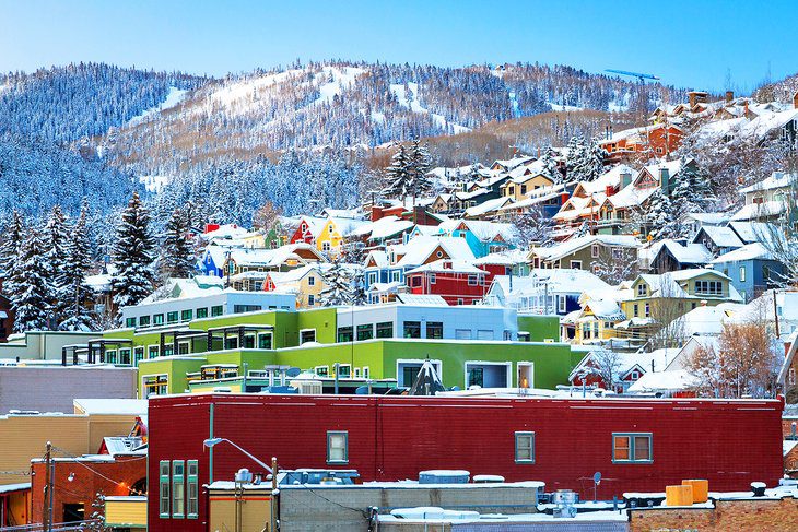 18 Best Christmas Towns in the US