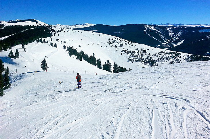 18 Best Ski Resorts in the USA, 2023/24