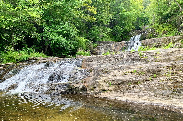 18 Best Waterfalls in Connecticut