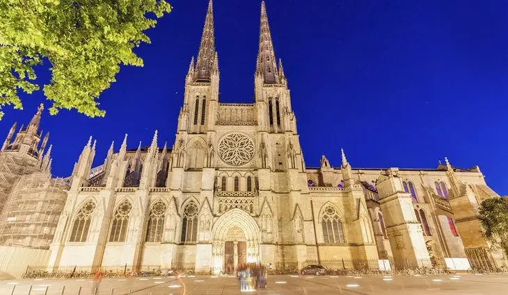 18 Top Attractions &#038; Places to Visit in Bordeaux