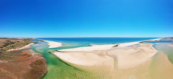 18 Top-Rated Beaches in the Algarve