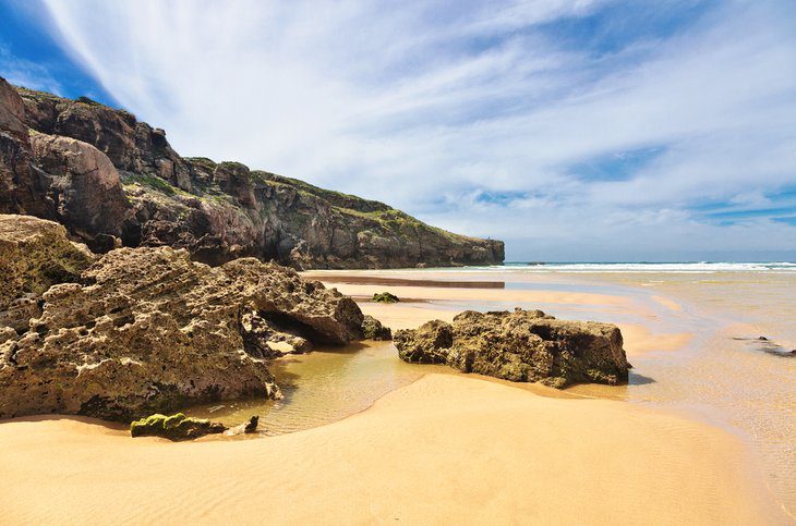 18 Top-Rated Beaches in the Algarve