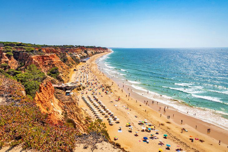 18 Top-Rated Beaches in the Algarve