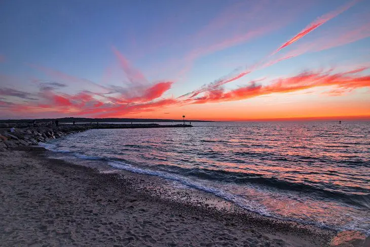 18 Top-Rated East Coast Beaches (with Map)