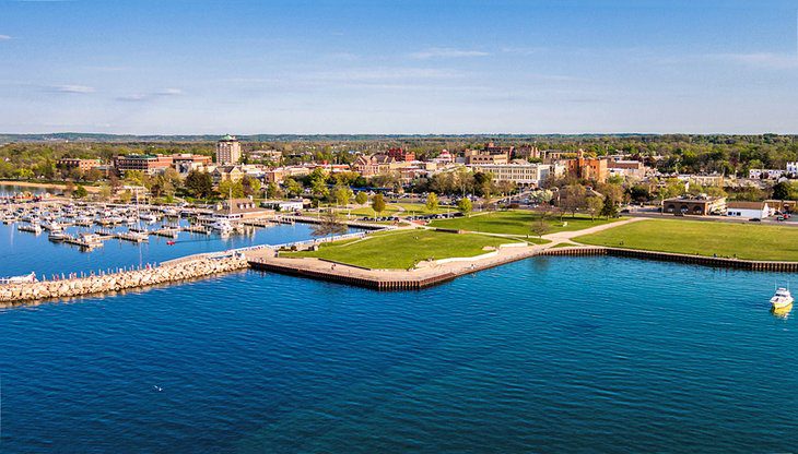 18 Top-Rated Midwest Vacations