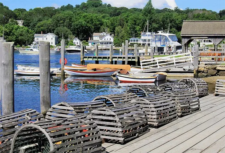 18 Top-Rated Small Towns in Connecticut